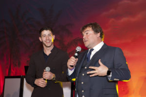 Jack Black - Nick Jonas - RENAL TEEN PROM